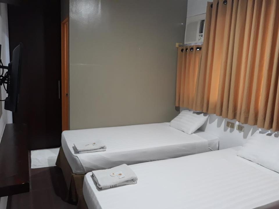 Hotel Kichi Legazpi Exterior foto